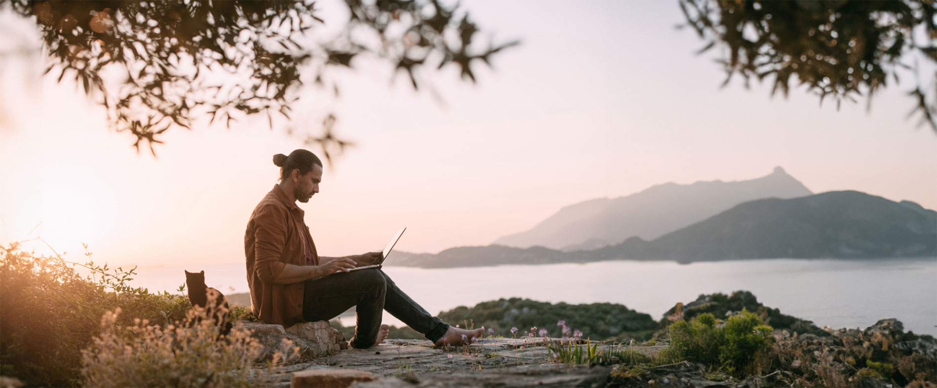 man working remotely with 5g internet